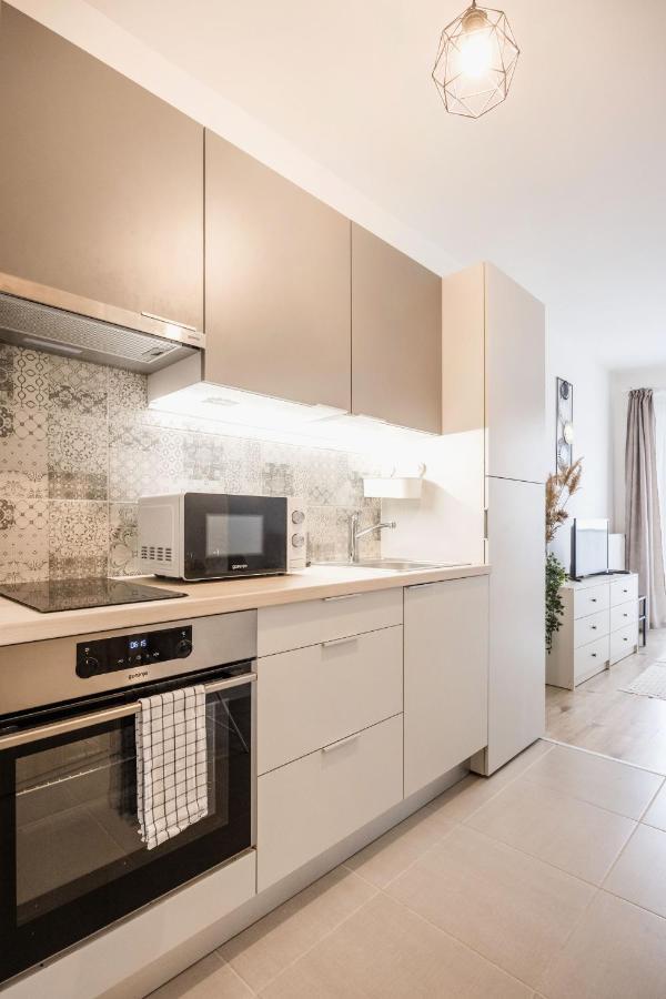 Stylish And Cozy Studio In The Heart Of The City Budapeste Exterior foto