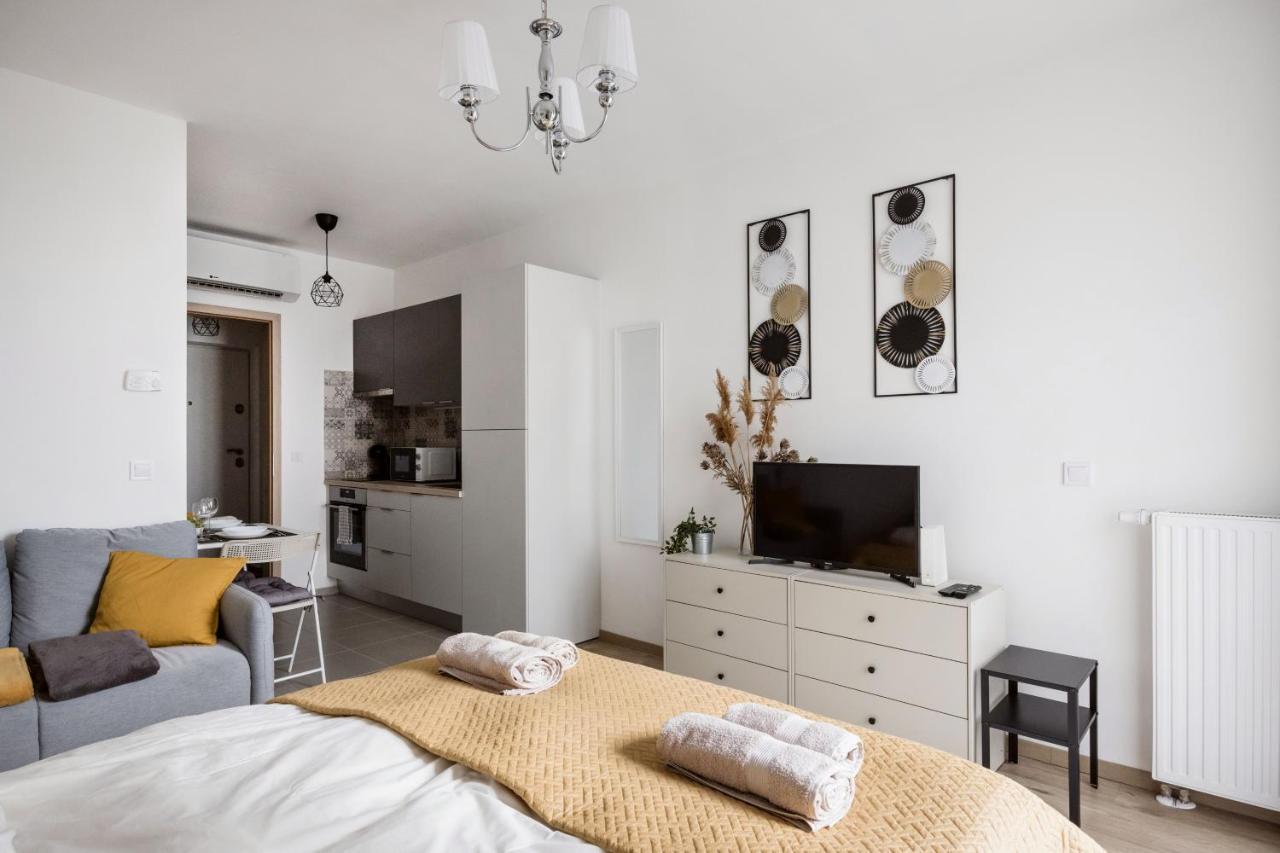Stylish And Cozy Studio In The Heart Of The City Budapeste Exterior foto